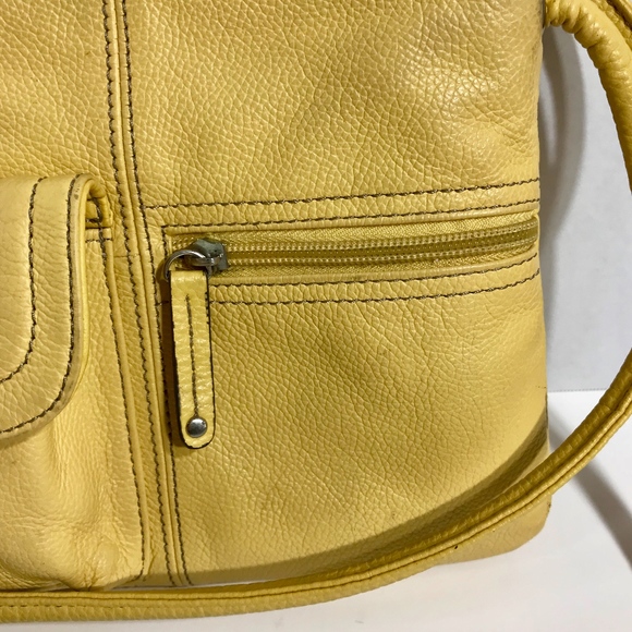 SOLD!!  TIGNANELLO Yellow Leather Crossbody - Picture 7 of 8